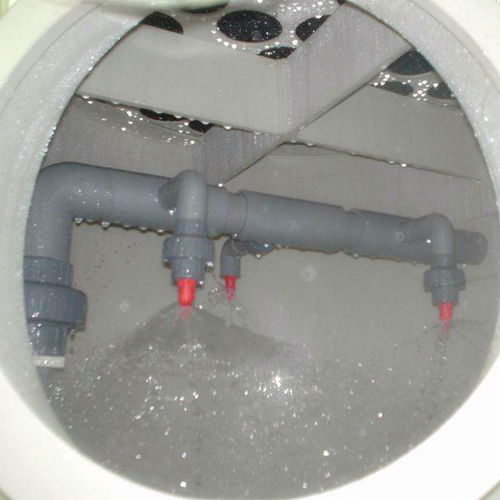 東莞銳林環保提供1萬風量pp噴淋塔,升級食品廠廢氣處理設備